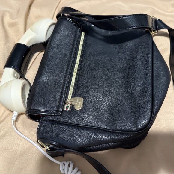 Betsey Johnson Crossbody Black Phone Purse - Picture 2 of 6